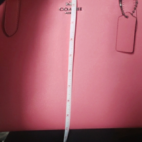 Coach - Picture 11 of 11